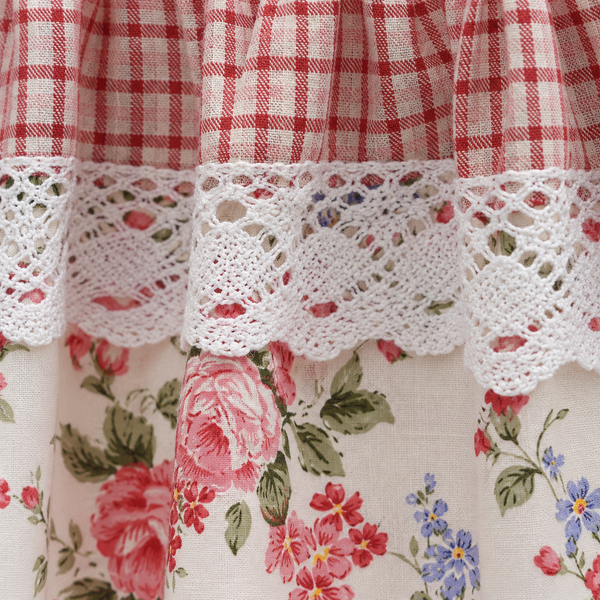 Red and pink rose short curtain with gingham header - lace-detail